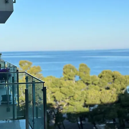 Andrea Vista Mare * Shëngjin